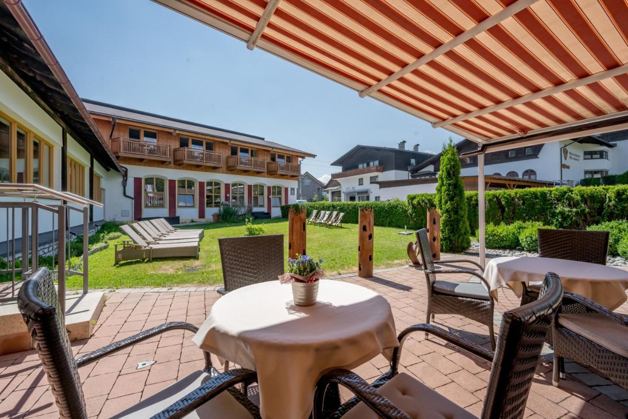Hotel Zum Gourmet Seefeld in Tirol Eksteriør bilde