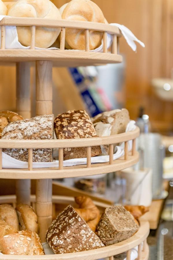 Hotel Zum Gourmet Seefeld in Tirol Eksteriør bilde